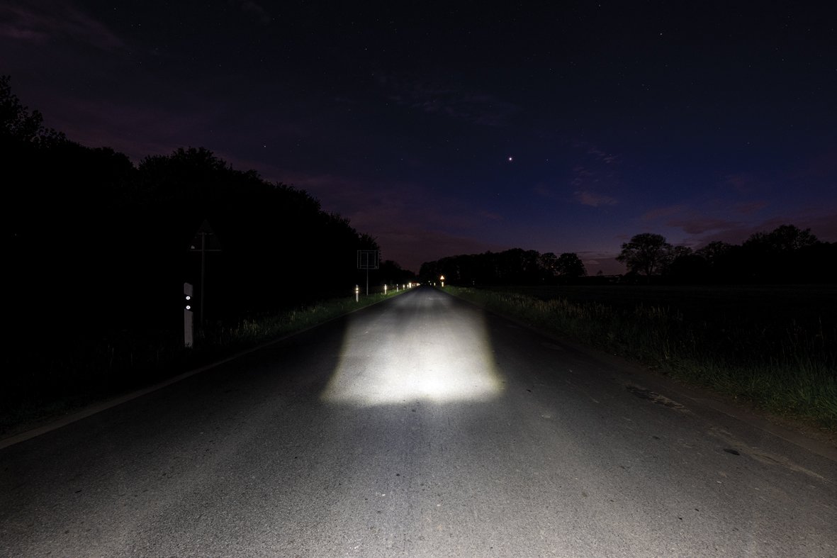 Axa led lampset dwn 30/dwn usb basic 30 lux + 1 le - Image 3