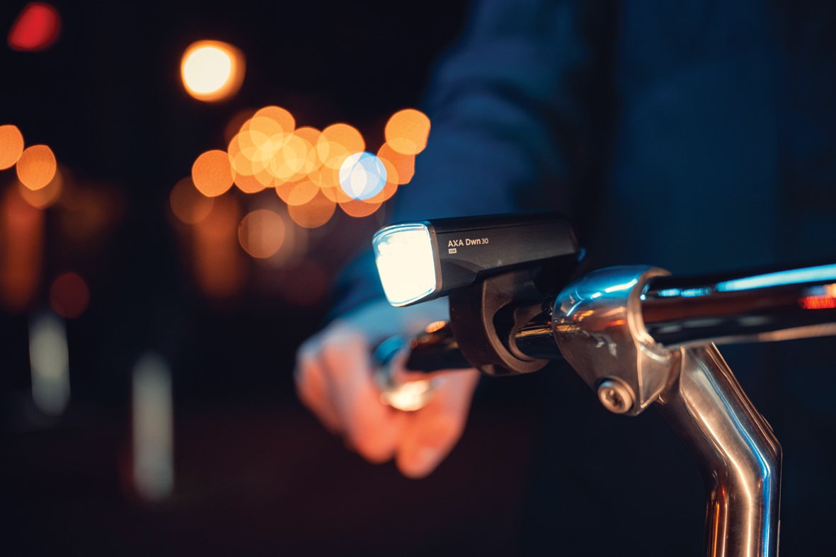 Axa led lampset dwn 30/dwn usb basic 30 lux + 1 le